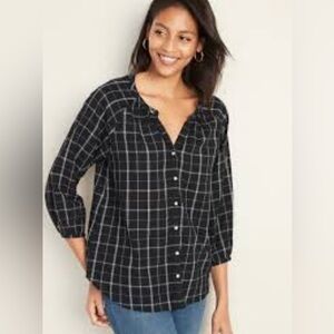 Old Navy Women’s Plaid Gauze Split-Neck Blouse Size M